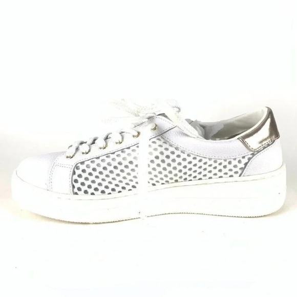 Steve Madden Natural Comfort Napa Leather & Mesh Lace-Up Sneaker NWOT Size 7W - Picture 1 of 10